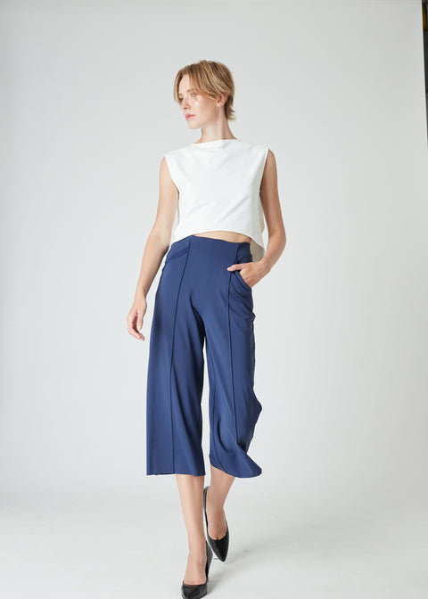 LOTTE Culotte Pants in Navy Blue