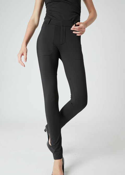 AVER Smart Skinny Pants in Black