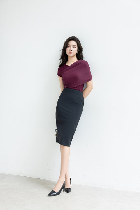MAVE Pencil Skirt in Black