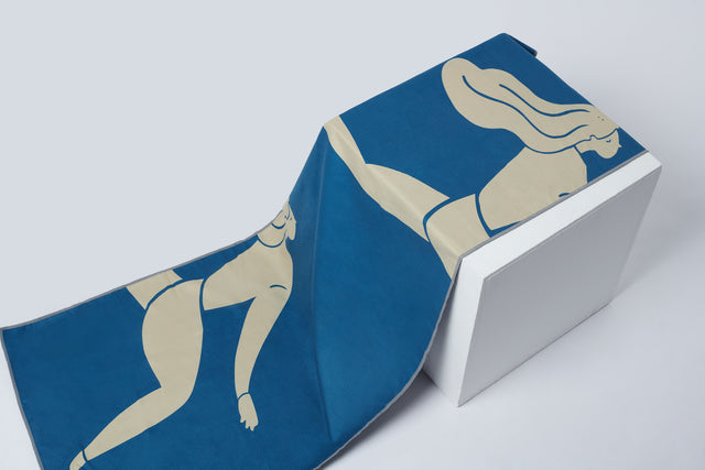 GALE Grippy Mat Towel in Blue